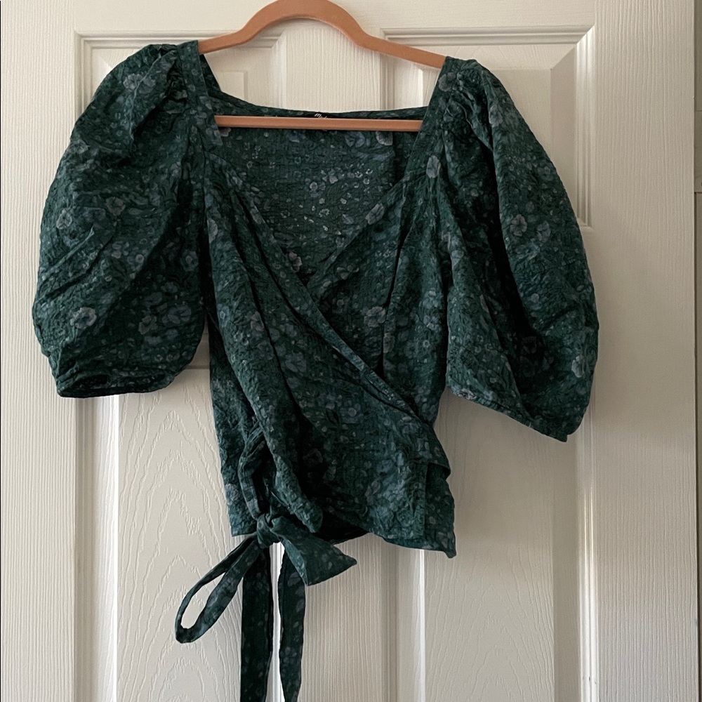 MADEWELL Seersucker Sweetheart Wrap Top in Woodland Floral Puff Sleeve Size M